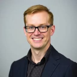 Erik Lindström